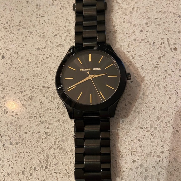 Michael Kors womens watch - Picture 3 of 4